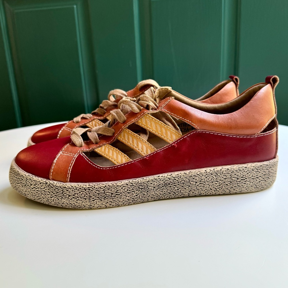 Spring Step L’ARTISTE Porscha Leather Cut Out Sneakers NWOB 41